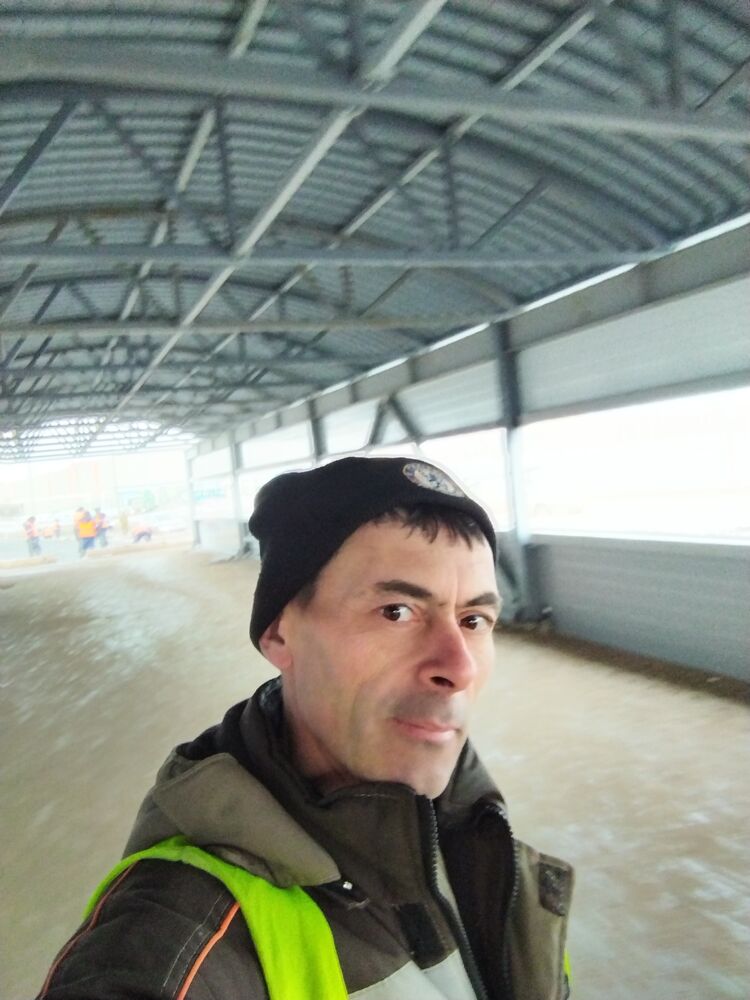  48103453  , 43 ,     