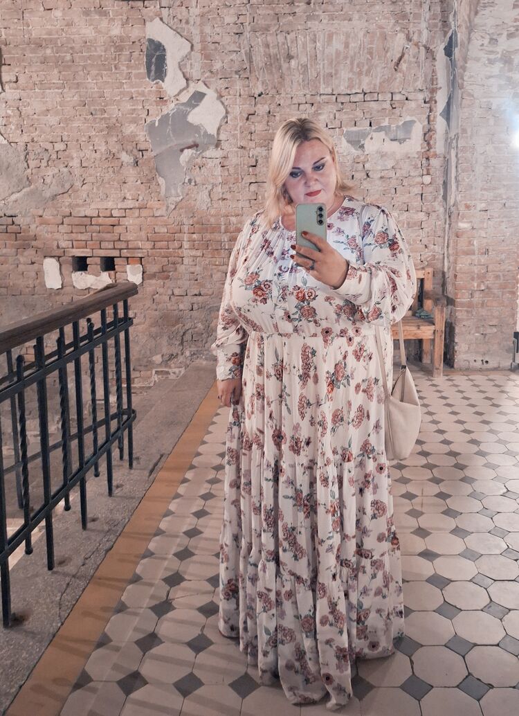 ���������� �������, ���� ������� Elena, 40 ���, ������������ ��� ������, ����� � ���������