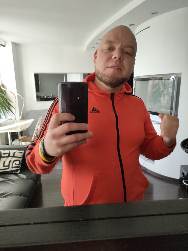 ���� 24202573 ������� �������, 33 ����, ���� ���������� � �����-����������