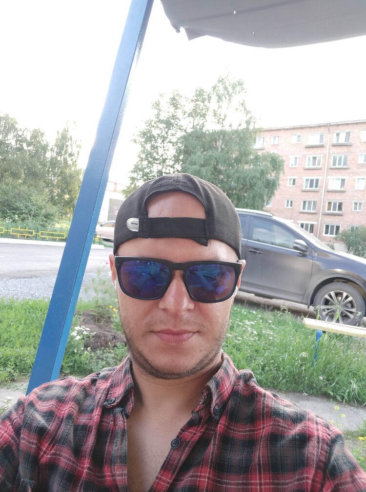  52815333  , 36 ,    