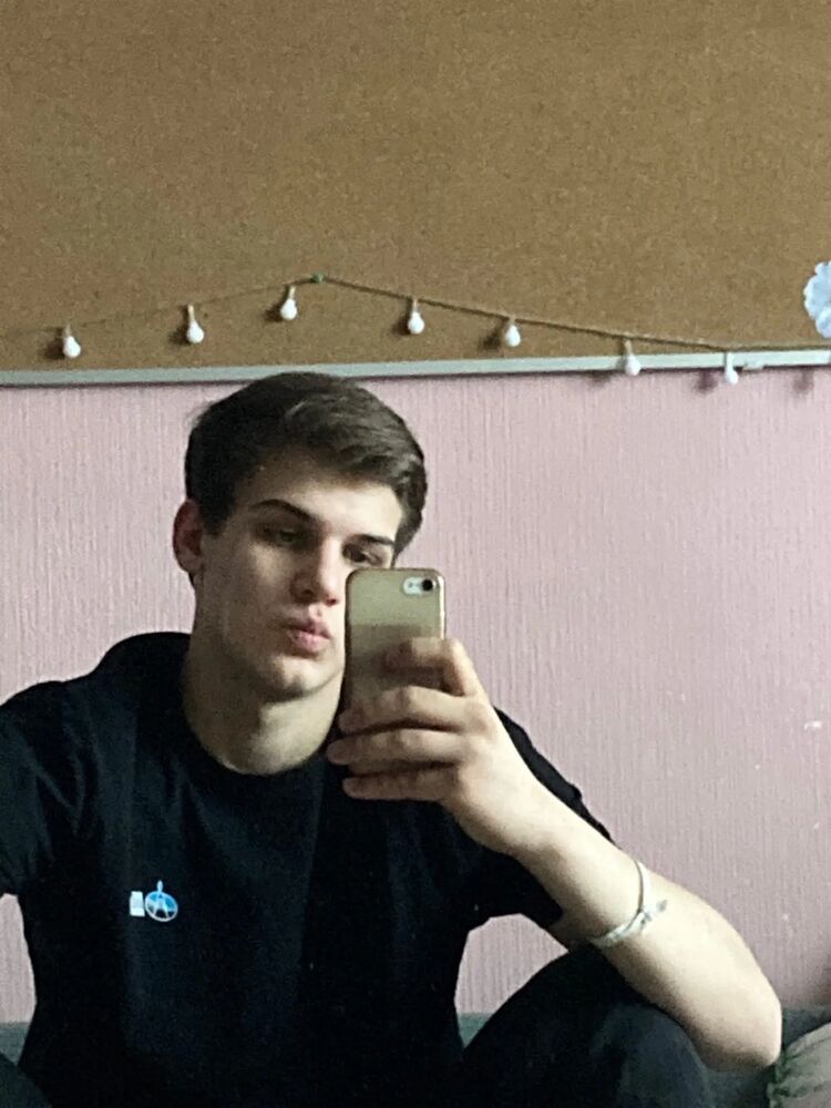  26802463  , 21 ,    