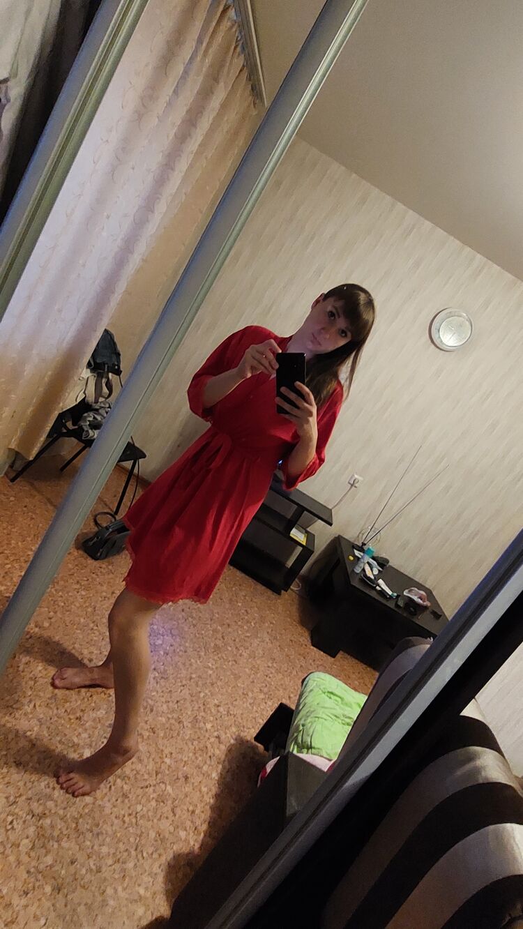  28314133  Irina, 31 ,    