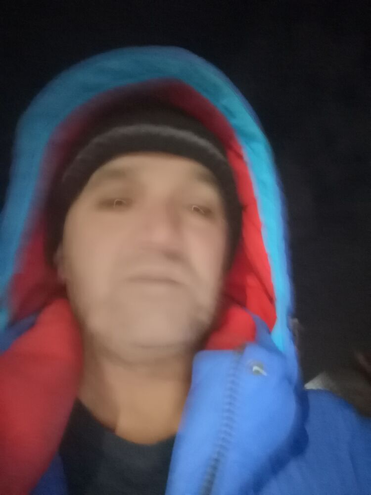  32942383  , 52 ,    