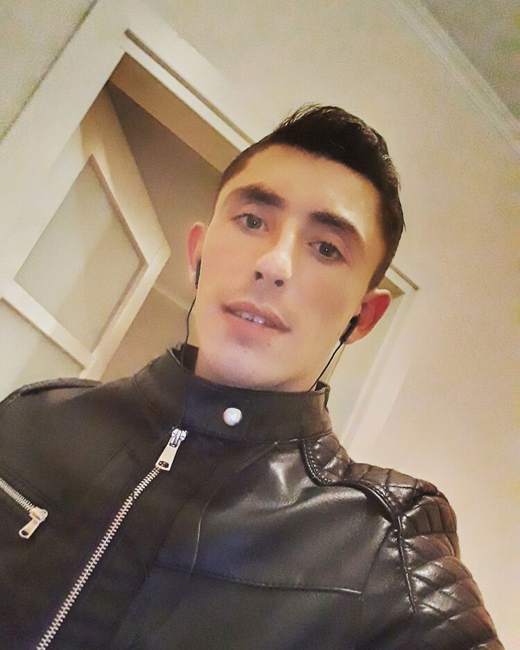 ���� 19870233 ������� Lisa Dragos, 29 ���, ���� ���������� � ��������