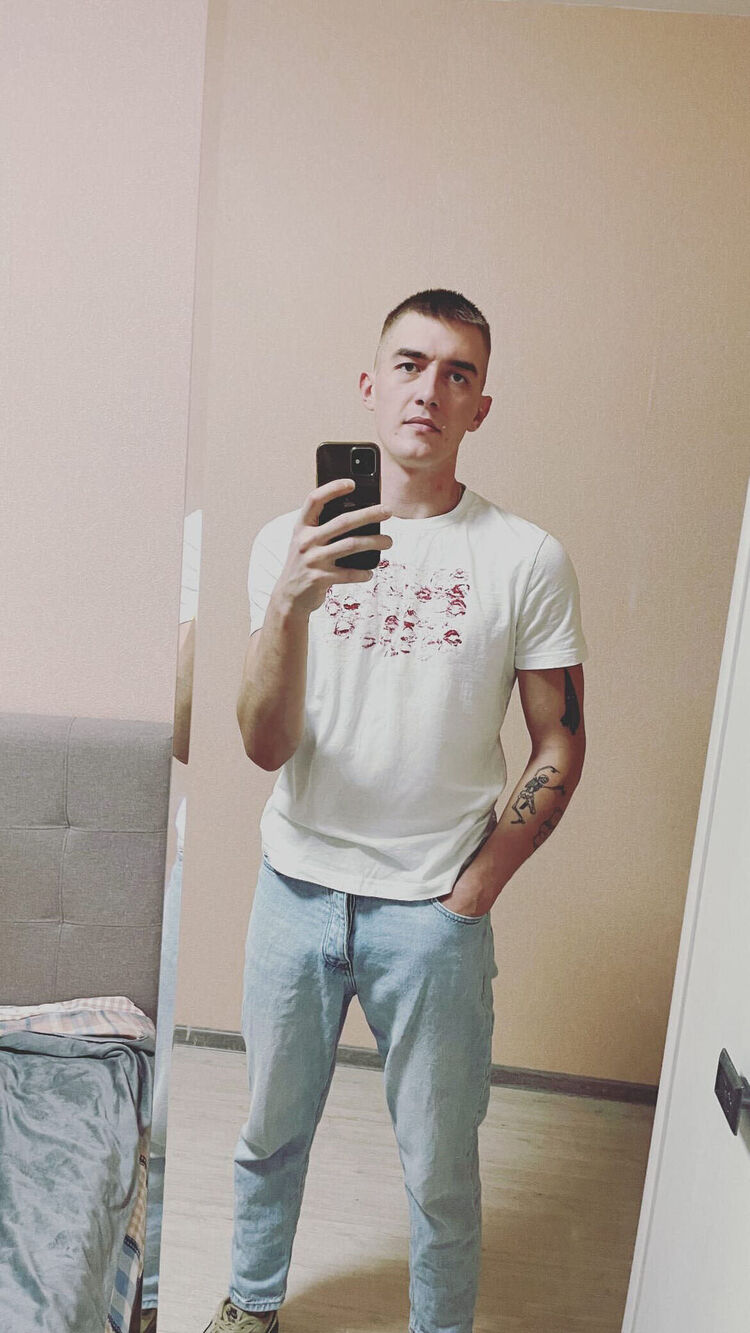 ���� 40438813 ������� �����, 27 ���, ���� ���������� � ������