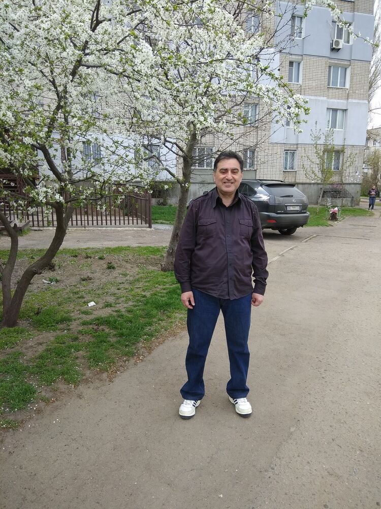 12046763  Sergej, 59 ,    