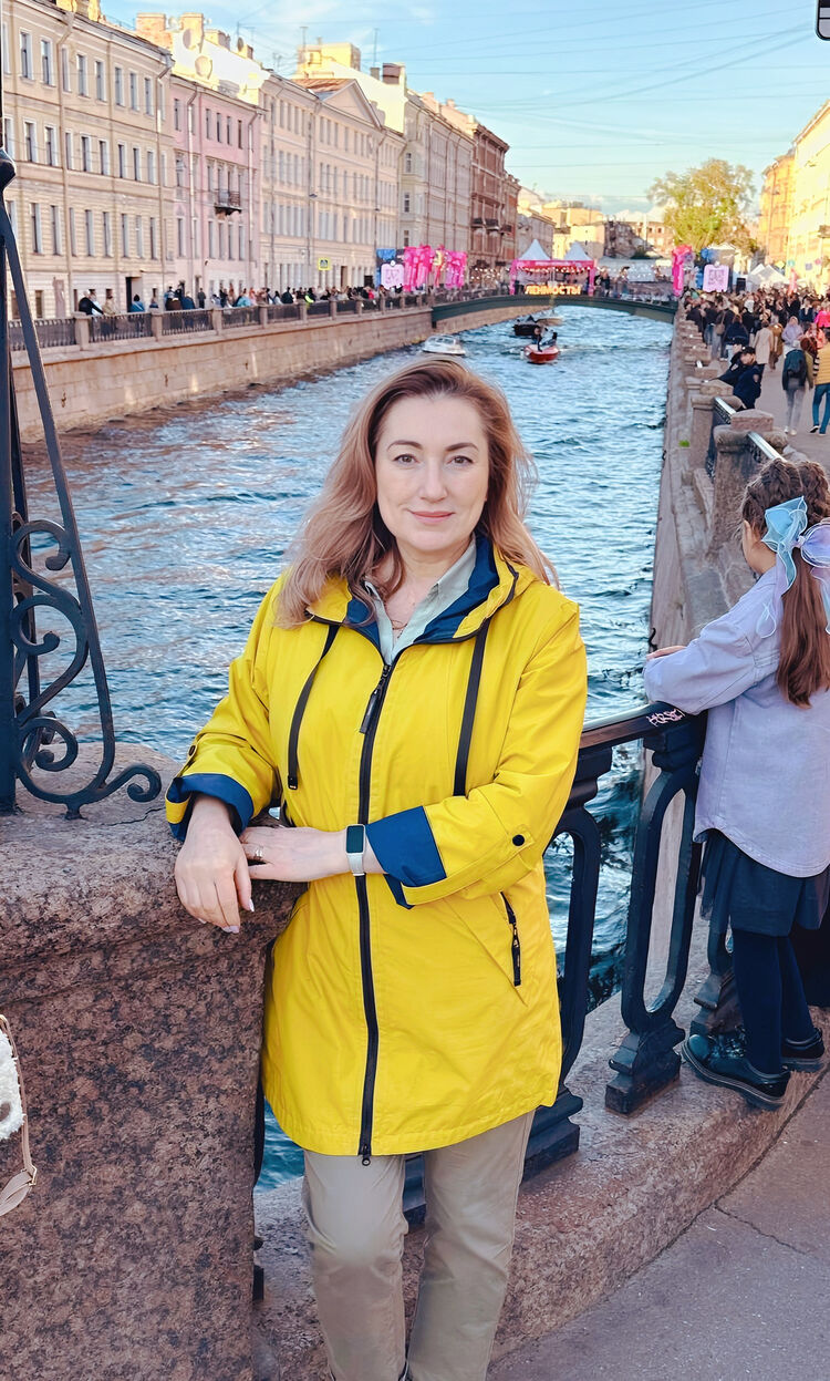  54162263  , 51 ,    -