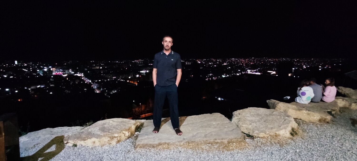  ,   Cekret, 37 ,   ,   