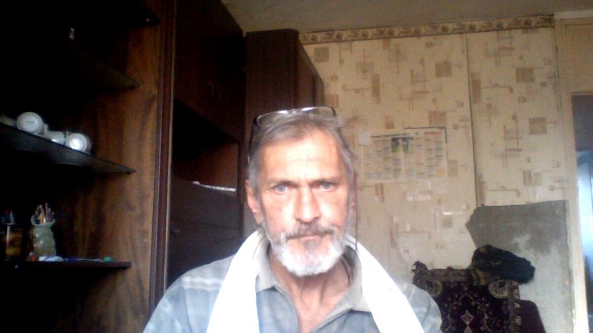  ,   Alex, 65 ,   