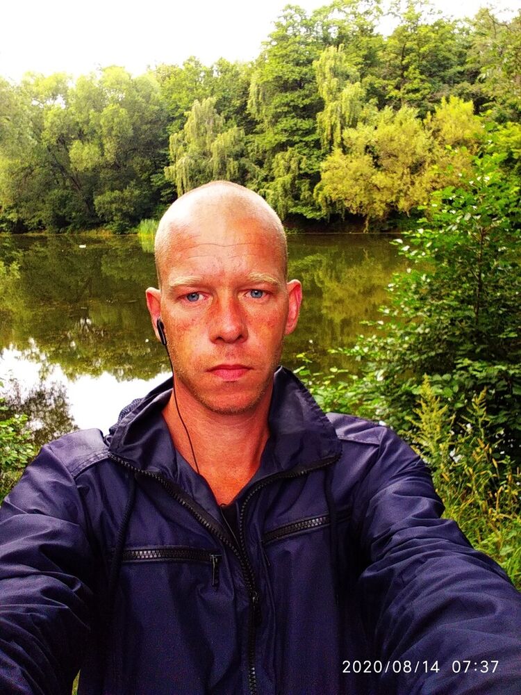 ���� 21318913 ������� ����, 42 ����, ���� ���������� � ������