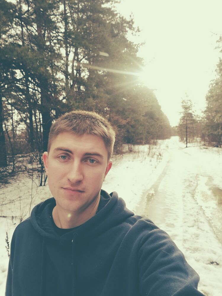  36601233  Oleg, 31 ,    