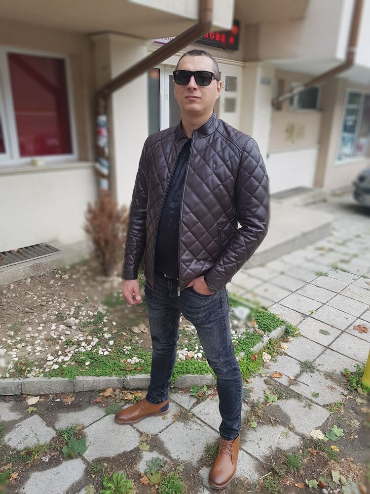  52924423  Georgi, 35 ,    Bielefeld