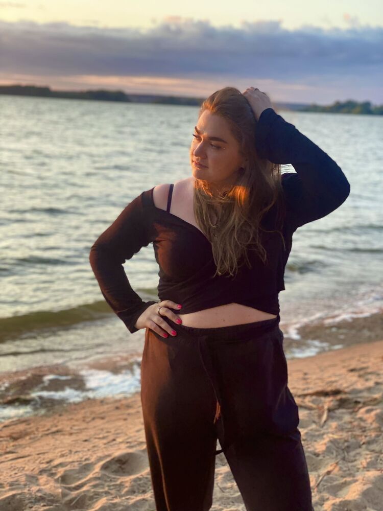 ,   , 28 ,   c 