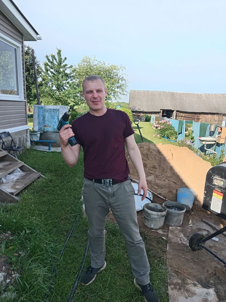  53722963  Aleks, 43 ,    