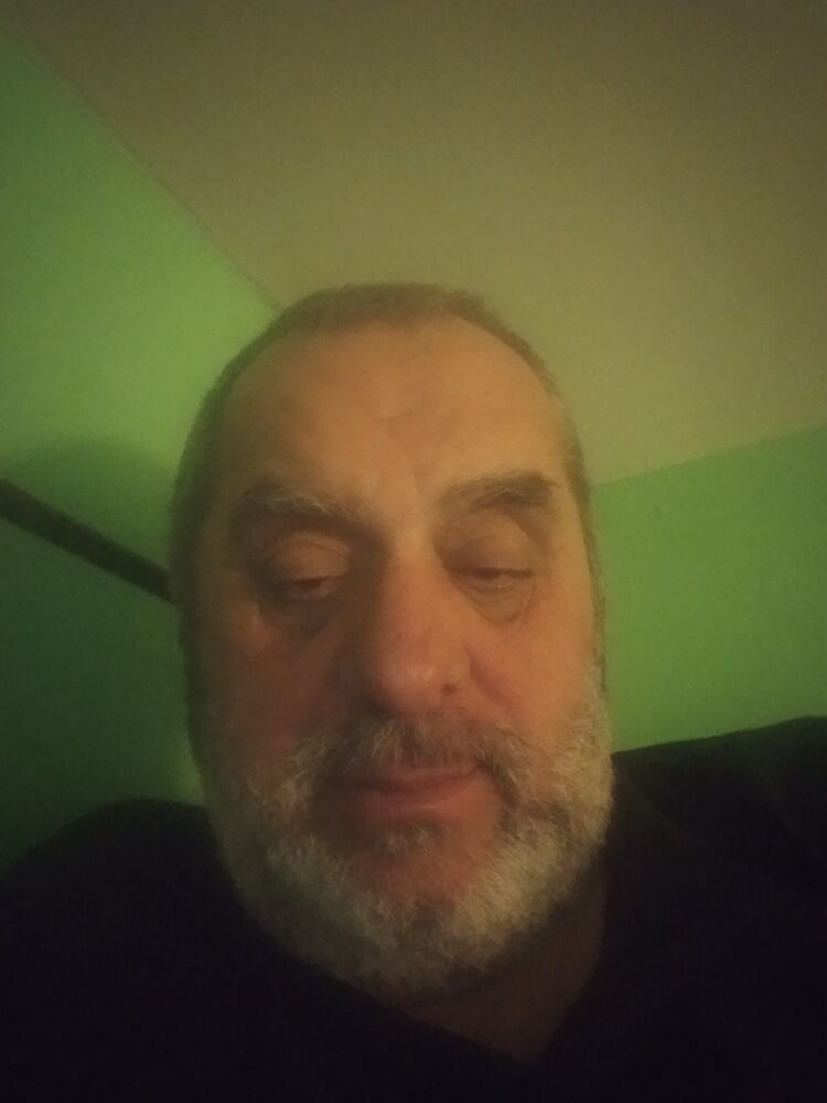  48956083  , 61 ,    