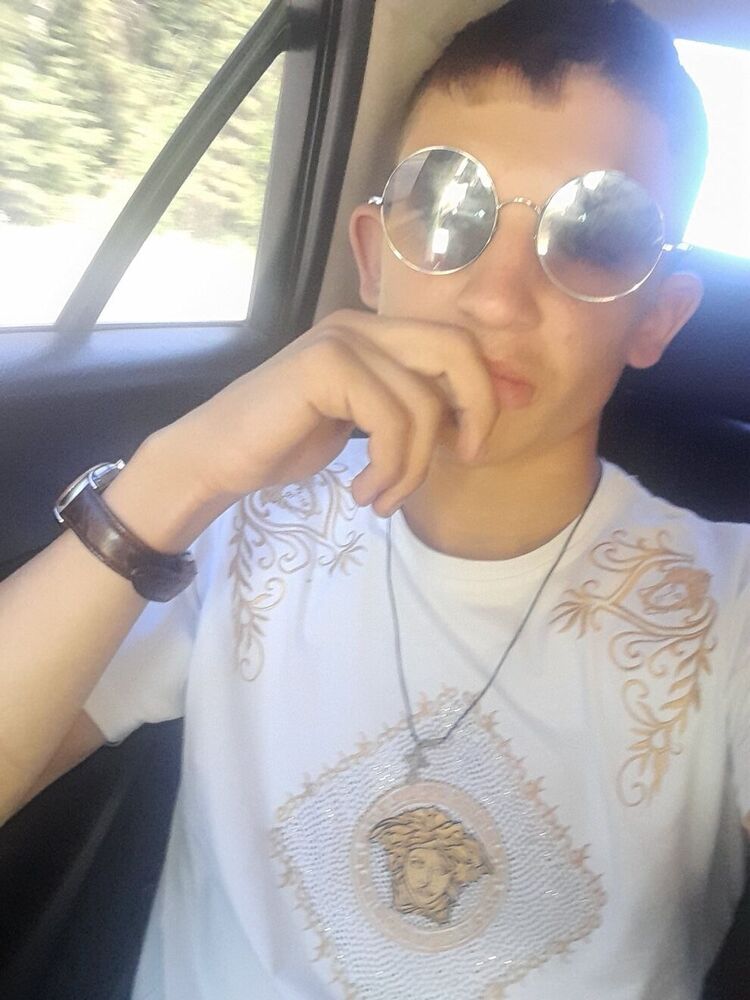  33088383  , 21 ,    
