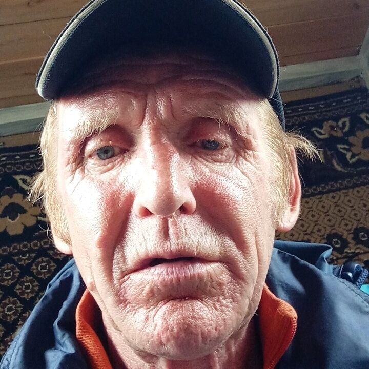  24733273  , 64 ,    