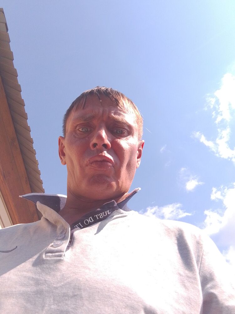  53098273  Alex, 43 ,    