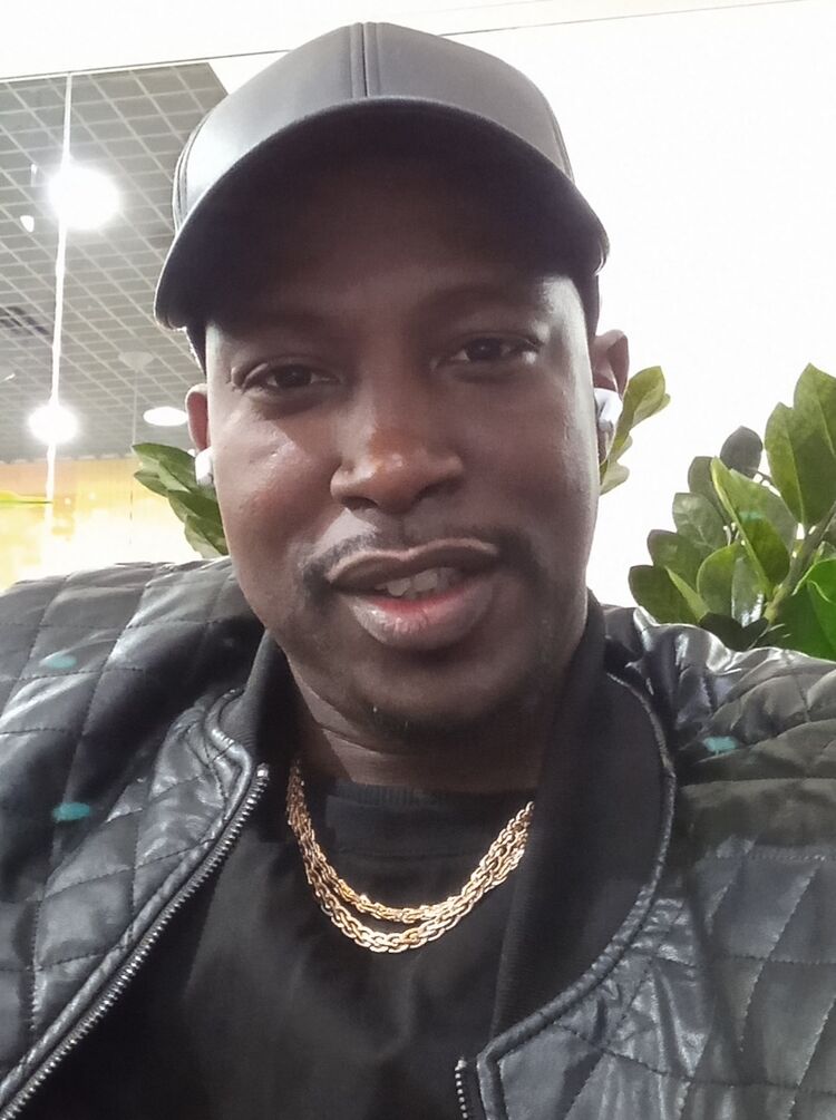 ���������� ��������, ���� ������� Carlos, 40 ���, ������������ ��� ������, ����� � ���������