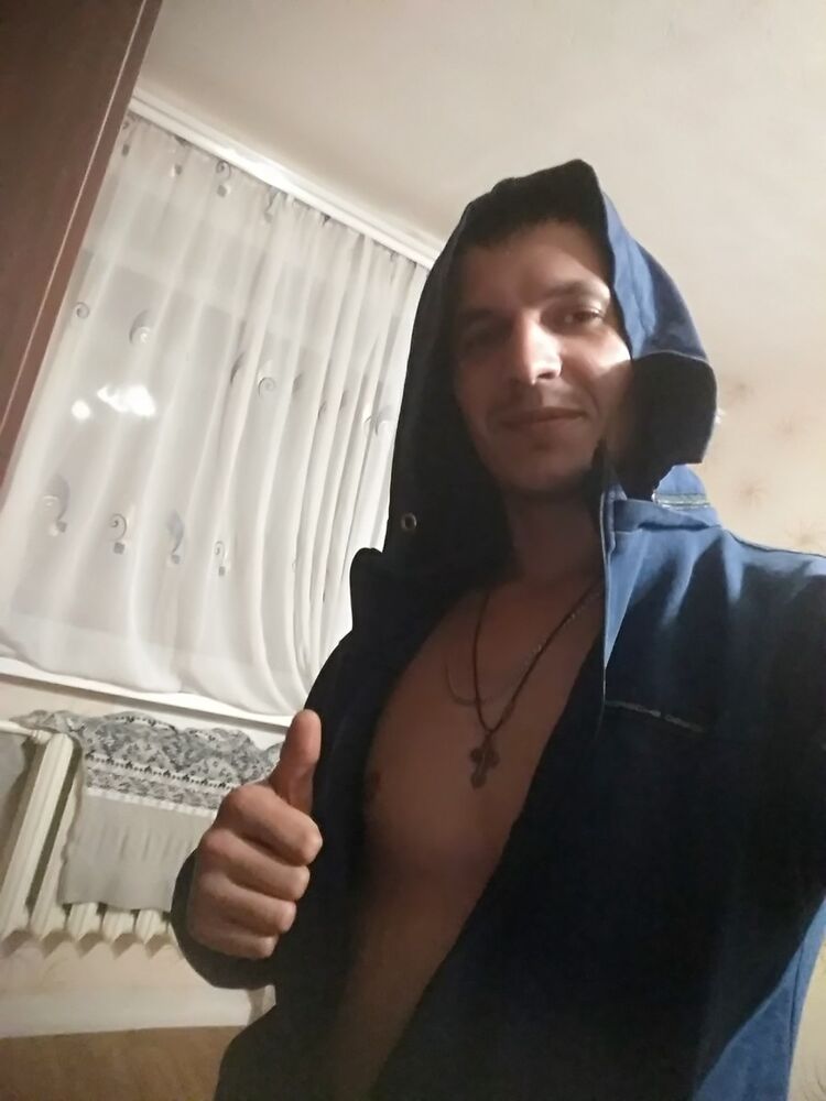 ���� 16450913 ������� ˸��, 39 ���, ���� ���������� � �������