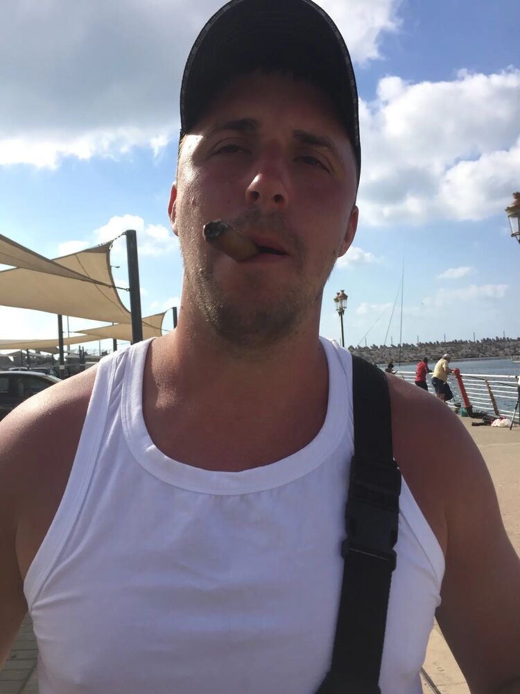  43237703  Vadim, 36 ,    