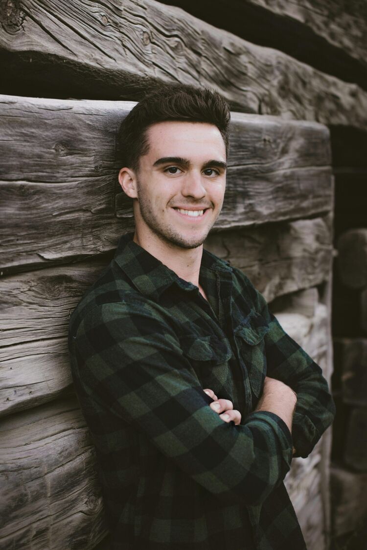 48194283  Alex, 26 ,    