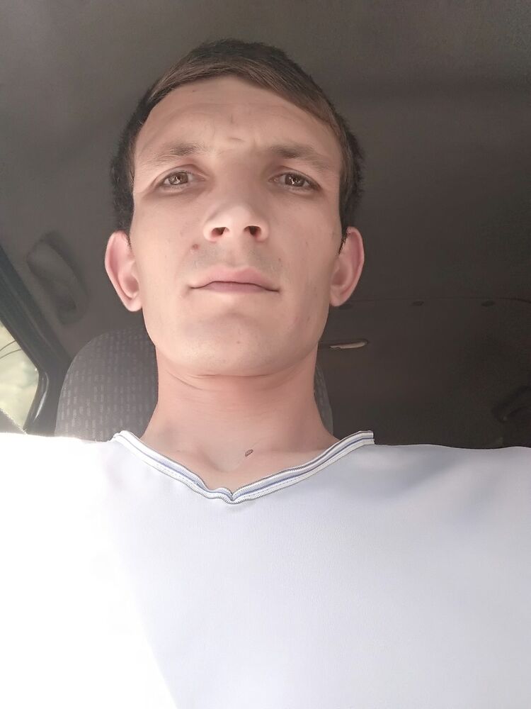  ,   Igor, 36 ,   