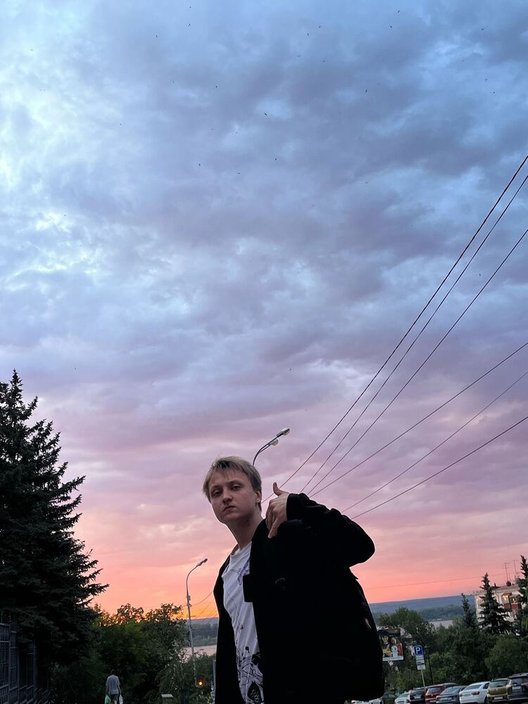  49462713  Kirill, 22 ,    