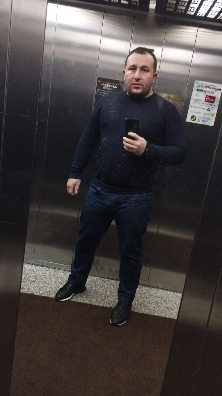  49656253  , 30 ,    
