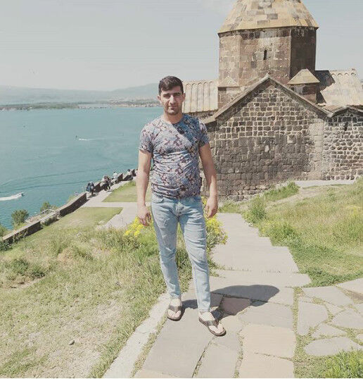  ,   Heno, 28 ,  