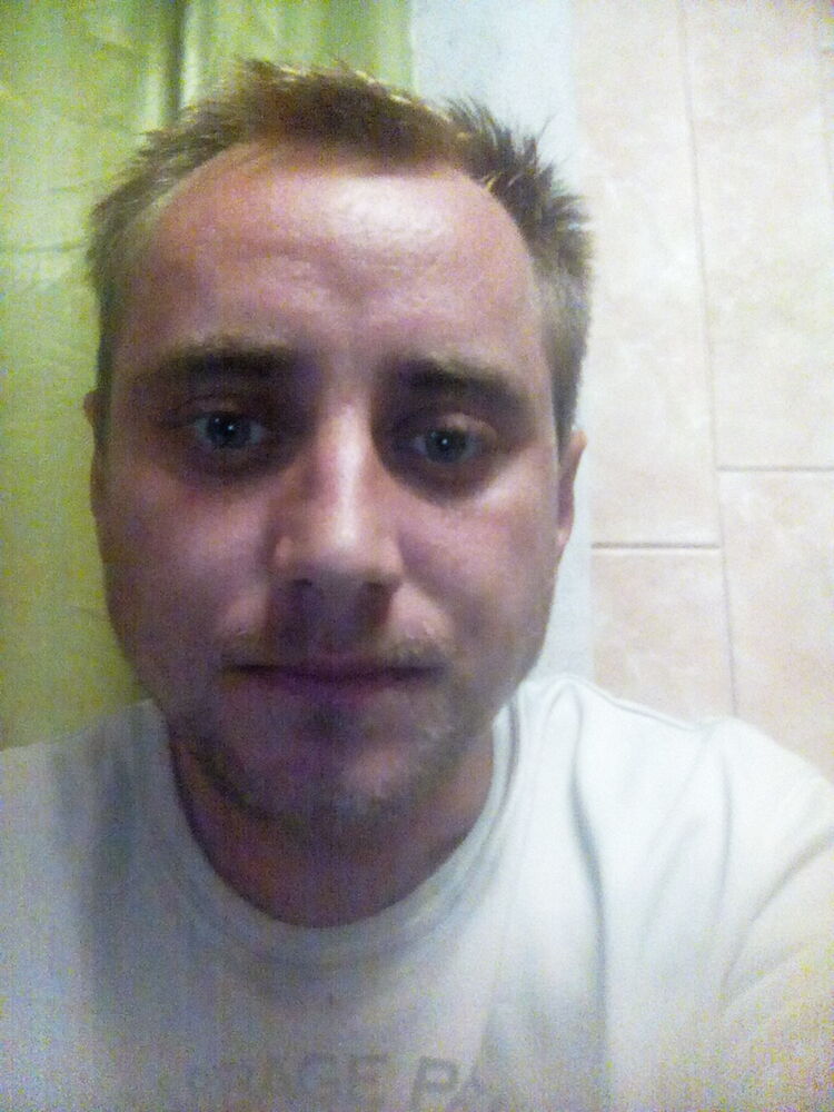  30423763  , 28 ,    