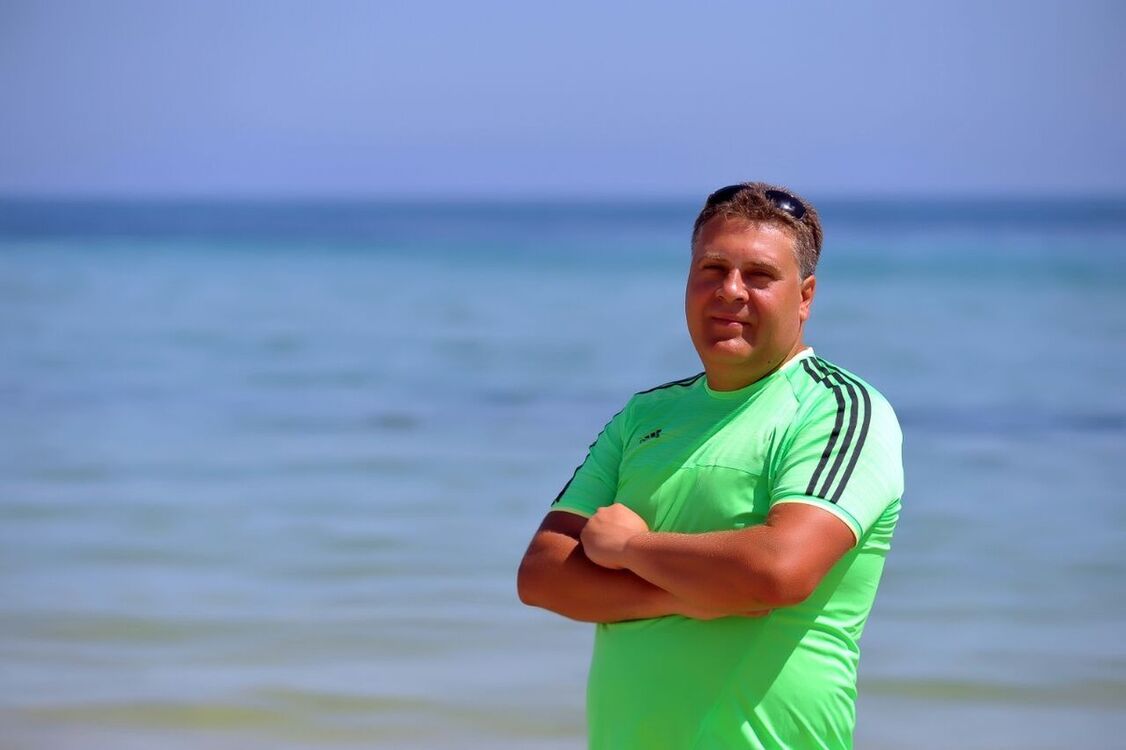 ���� 10525593 ������� �����, 48 ���, ���� ���������� � ������