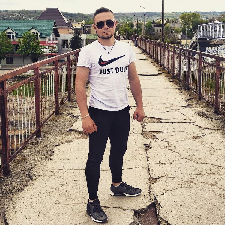  ,   Dan, 24 ,     , c 