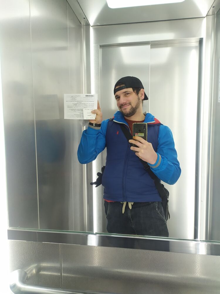  40652373  , 39 ,    -