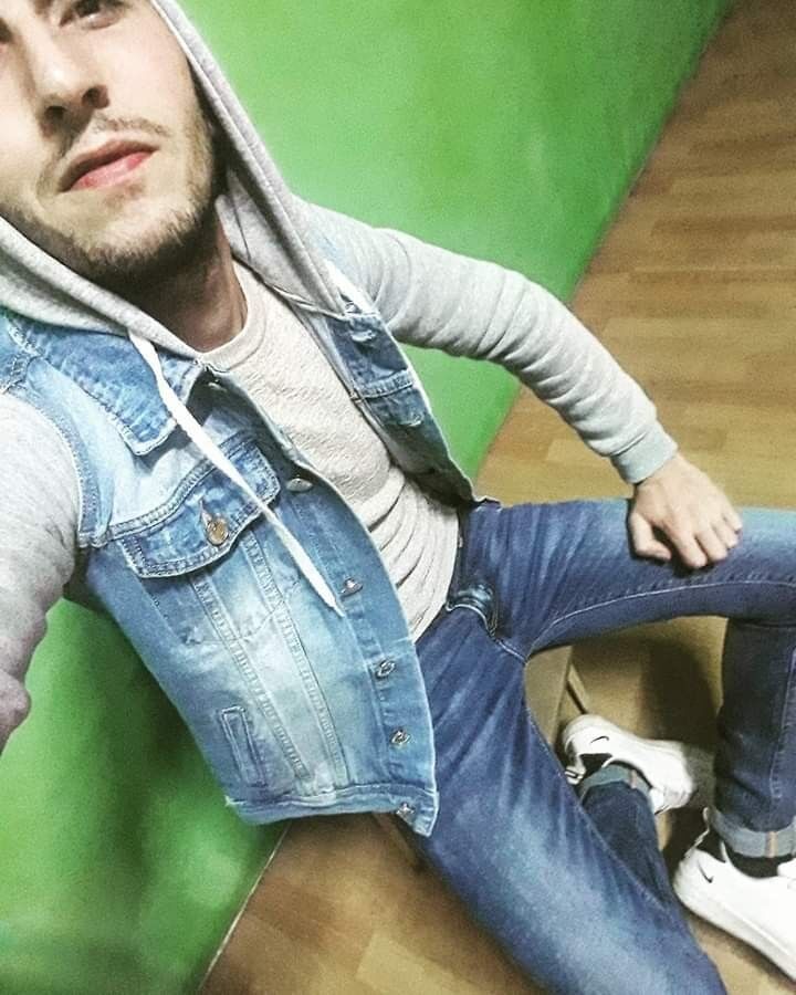  ,   Arman, 28 ,   