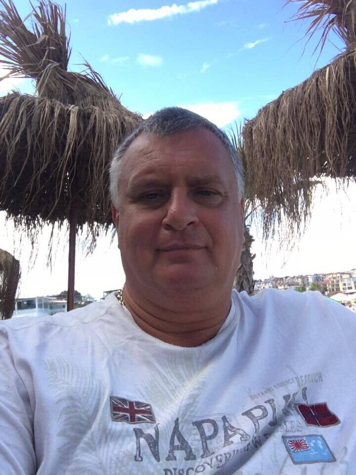  ,   Alex Julio, 51 ,   ,   , c 
