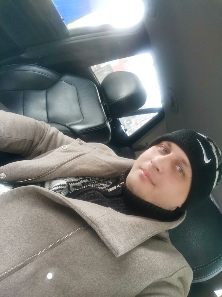  29723473  Anton, 36 ,    -