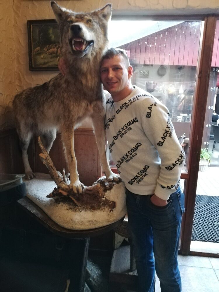  ,   Andrejs, 38 ,   ,   , c 