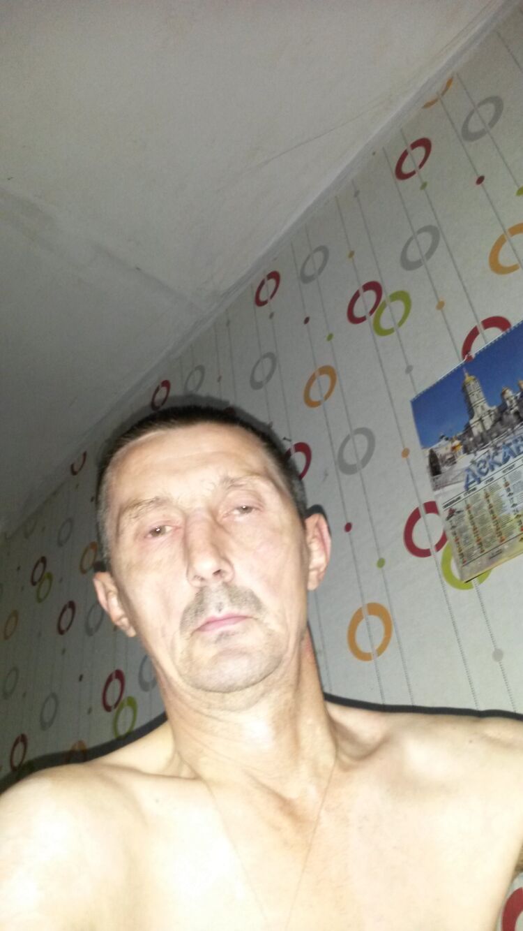  39767633  , 52 ,    