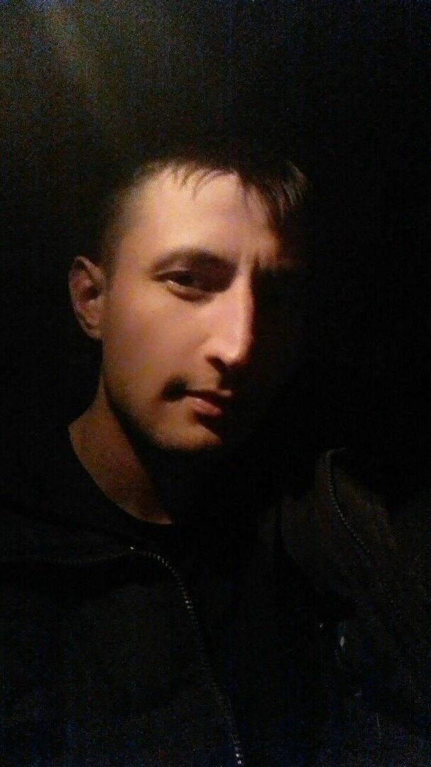  9467383  , 32 ,    