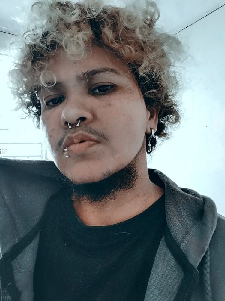  52727053  , 36 ,    