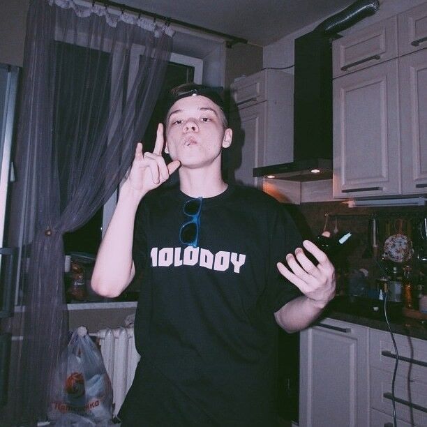  ,   , 24 ,   