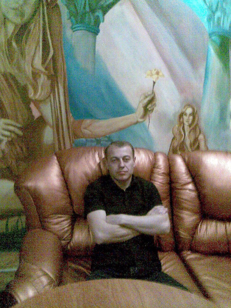  5054003  Artur, 47 ,    