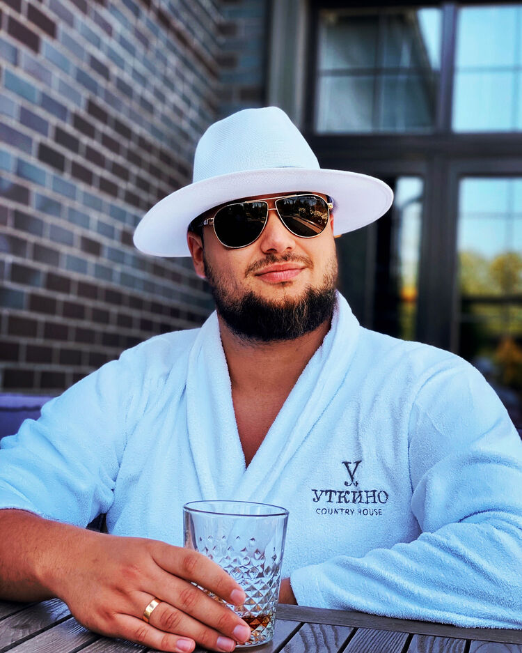  30787533  , 33 ,    --