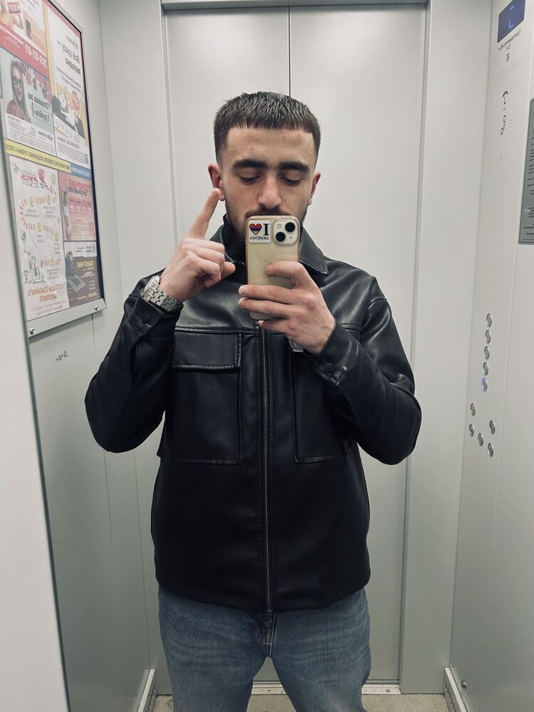  42511733  , 22 ,    