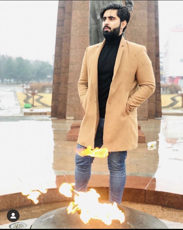  32523183  Hassan, 26 ,    