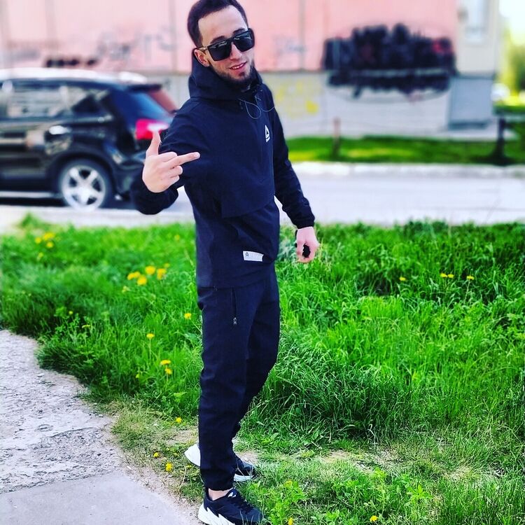  20891663  Dima, 30 ,    