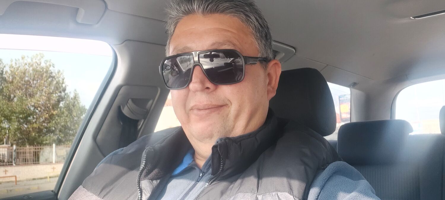  ,   Dragan, 44 ,   ,   , c , 