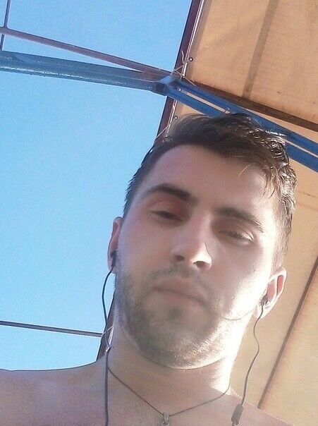  21595533  , 35 ,    