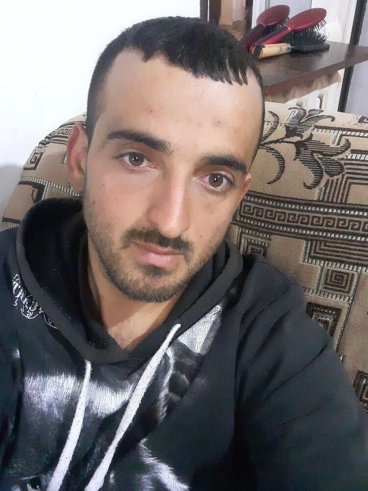  ,   Vahe, 31 ,   ,   